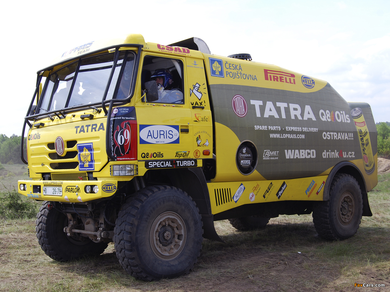 Tatra T815 4x4 Rally Truck 2010–11 photos (1280 x 960)