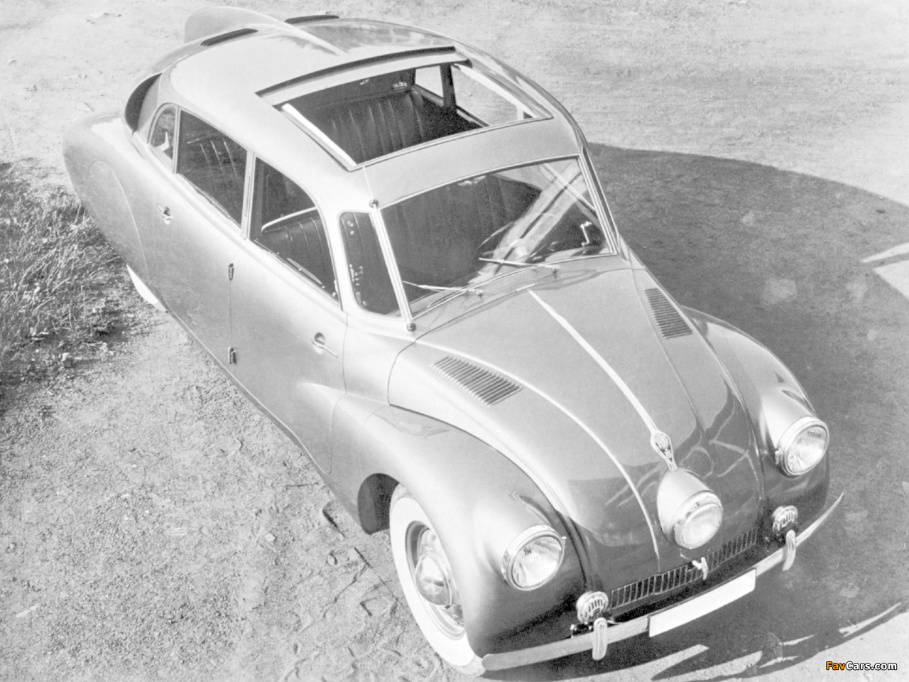 Tatra T87 1936–50 images (1280 x 960)