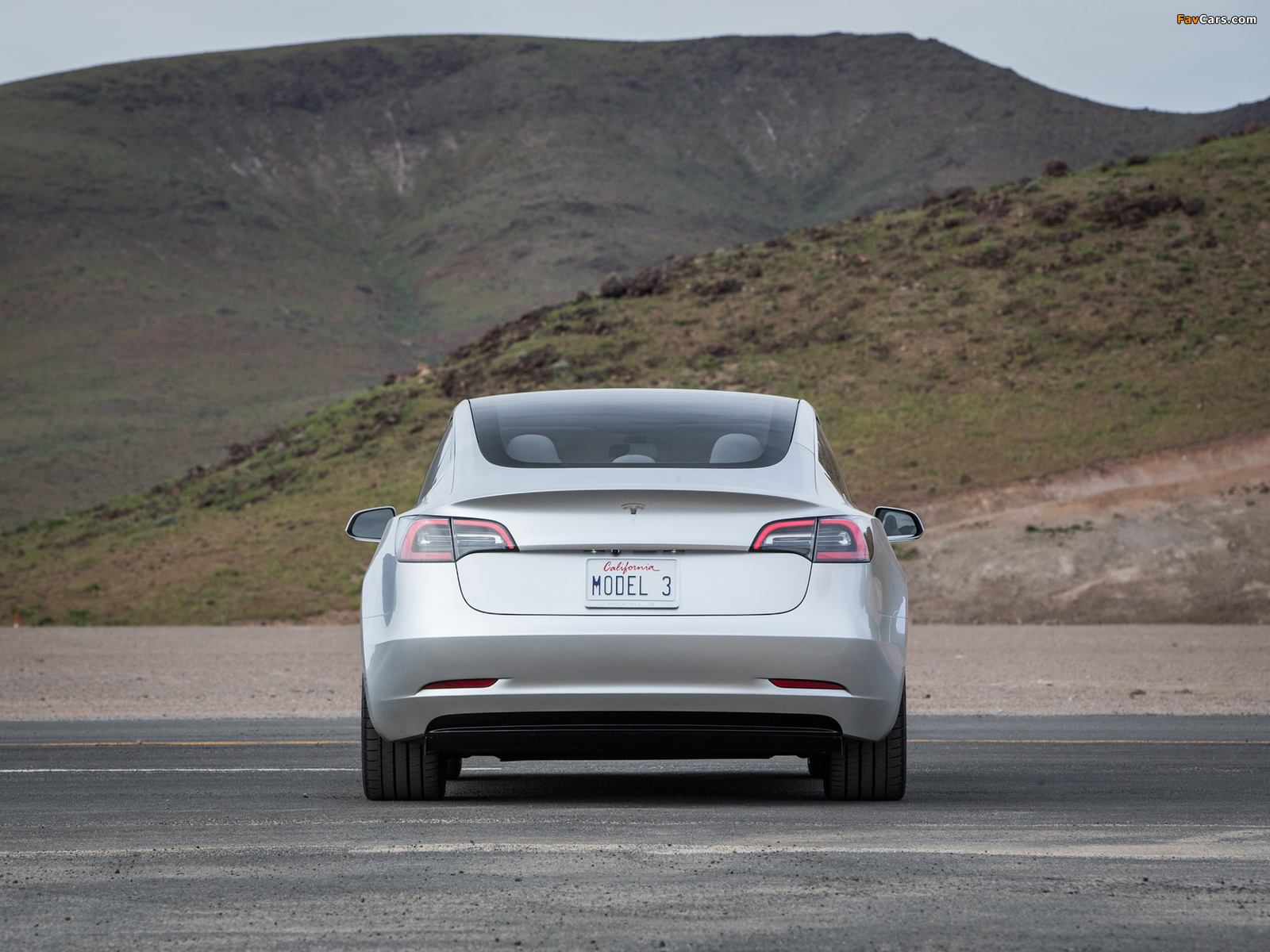 Tesla Model 3 Prototype 2016 images (1600 x 1200)