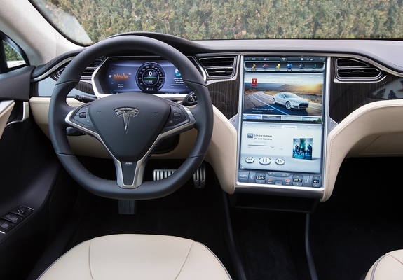Images of Tesla Model S 2012