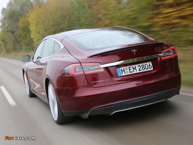 Images of Tesla Model S 2012 (640 x 480)