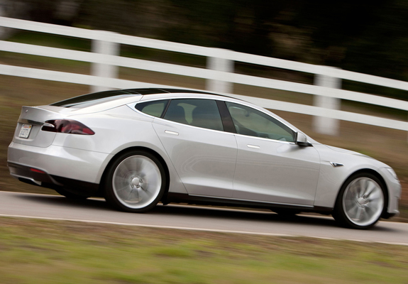 Photos of Tesla Model S Alpha Concept 2011