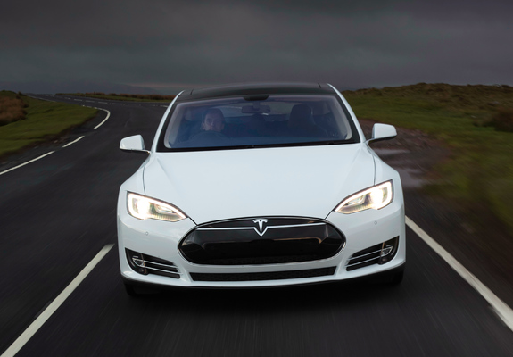 Photos of Tesla Model S P85+ UK-spec 2014