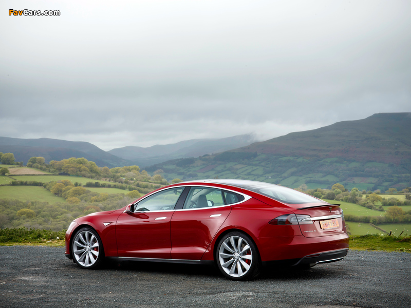 Pictures of Tesla Model S P85+ UK-spec 2014 (800 x 600)