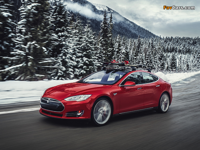 Tesla Model S P85D 2014 images (640 x 480)