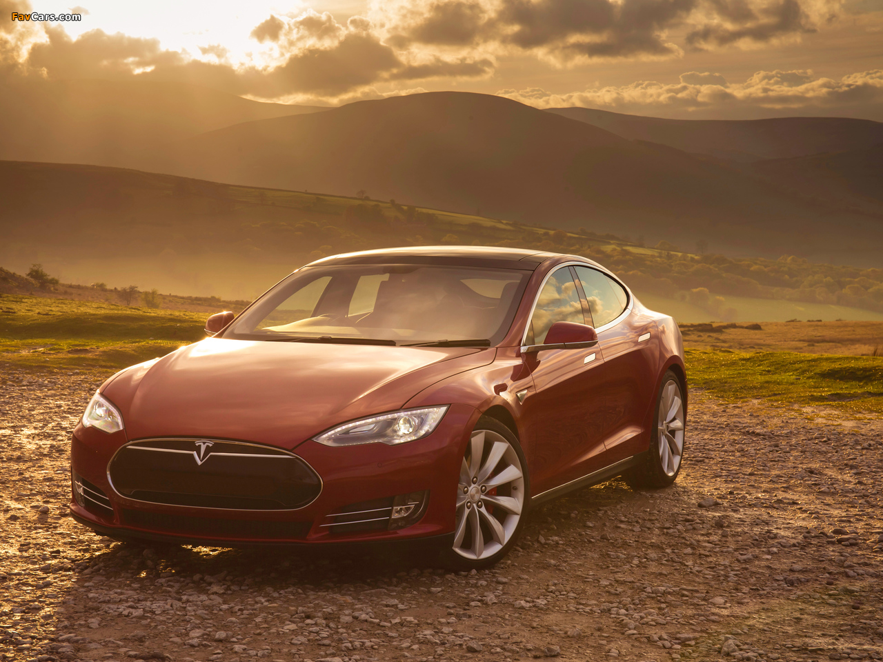 Tesla Model S P85+ UK-spec 2014 photos (1280 x 960)