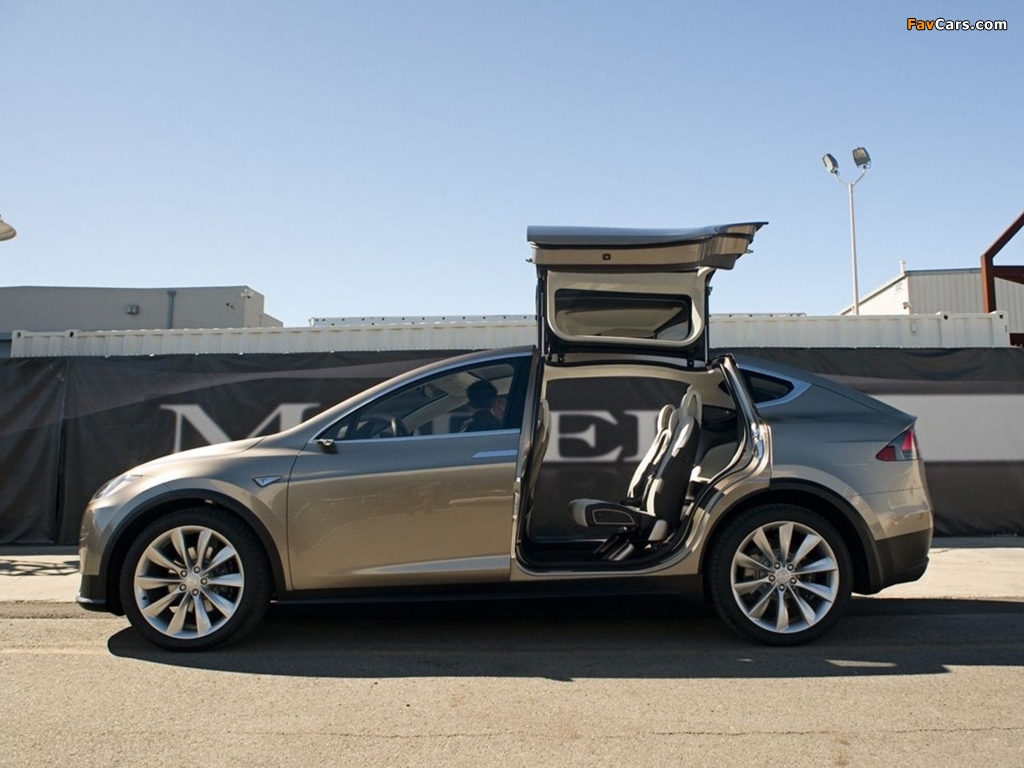 Pictures of Tesla Model X Prototype 2012 (1024 x 768)