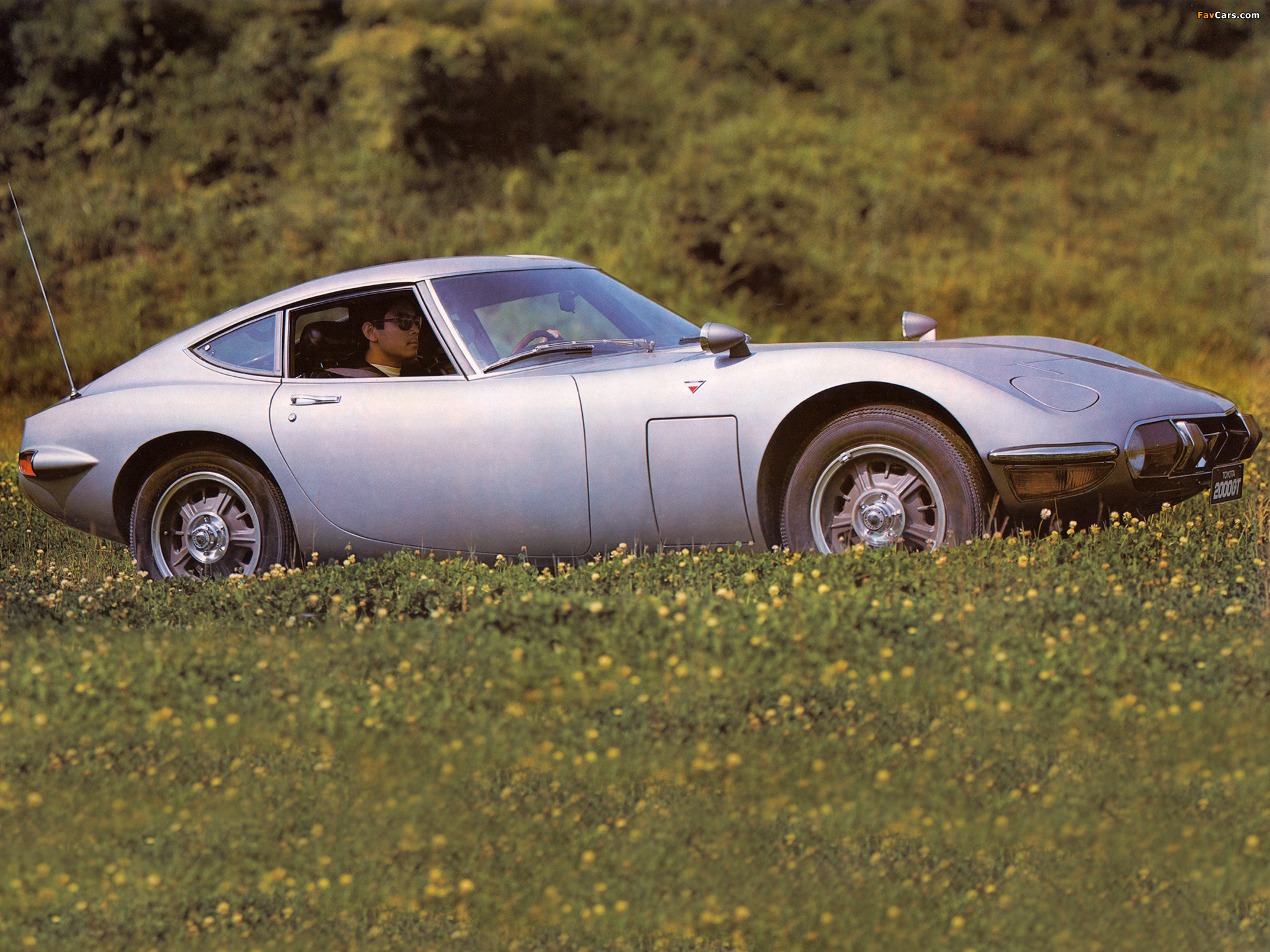 Pictures of Toyota 2000GT JP-spec (MF10) 1967–70 (2048 x 1536)