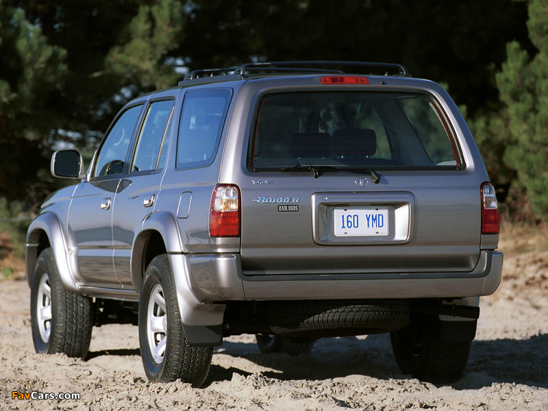 Images of Toyota 4Runner 1999–2002 (800 x 600)