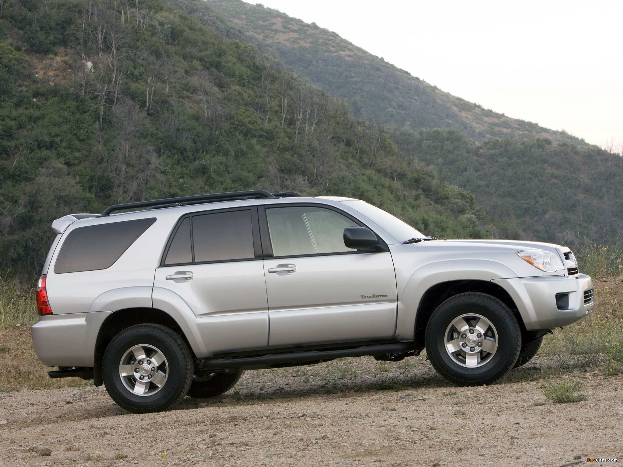Images of Toyota 4Runner Trail 2005–09 (2048 x 1536)