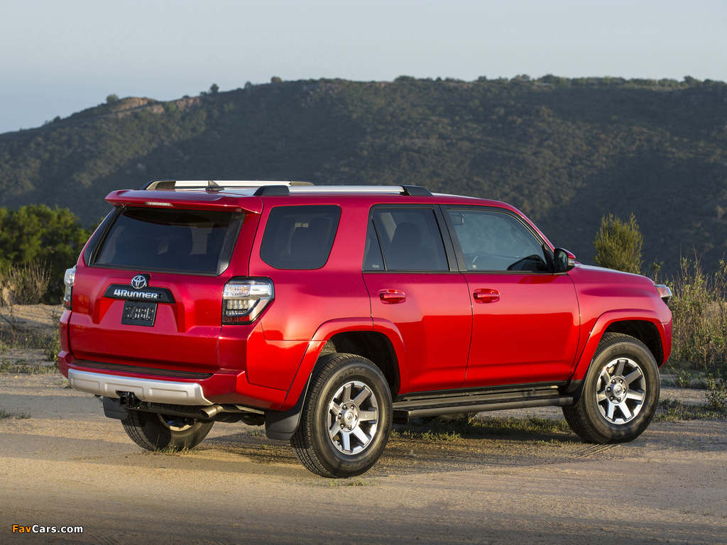 Images of Toyota 4Runner 2013 (1024 x 768)