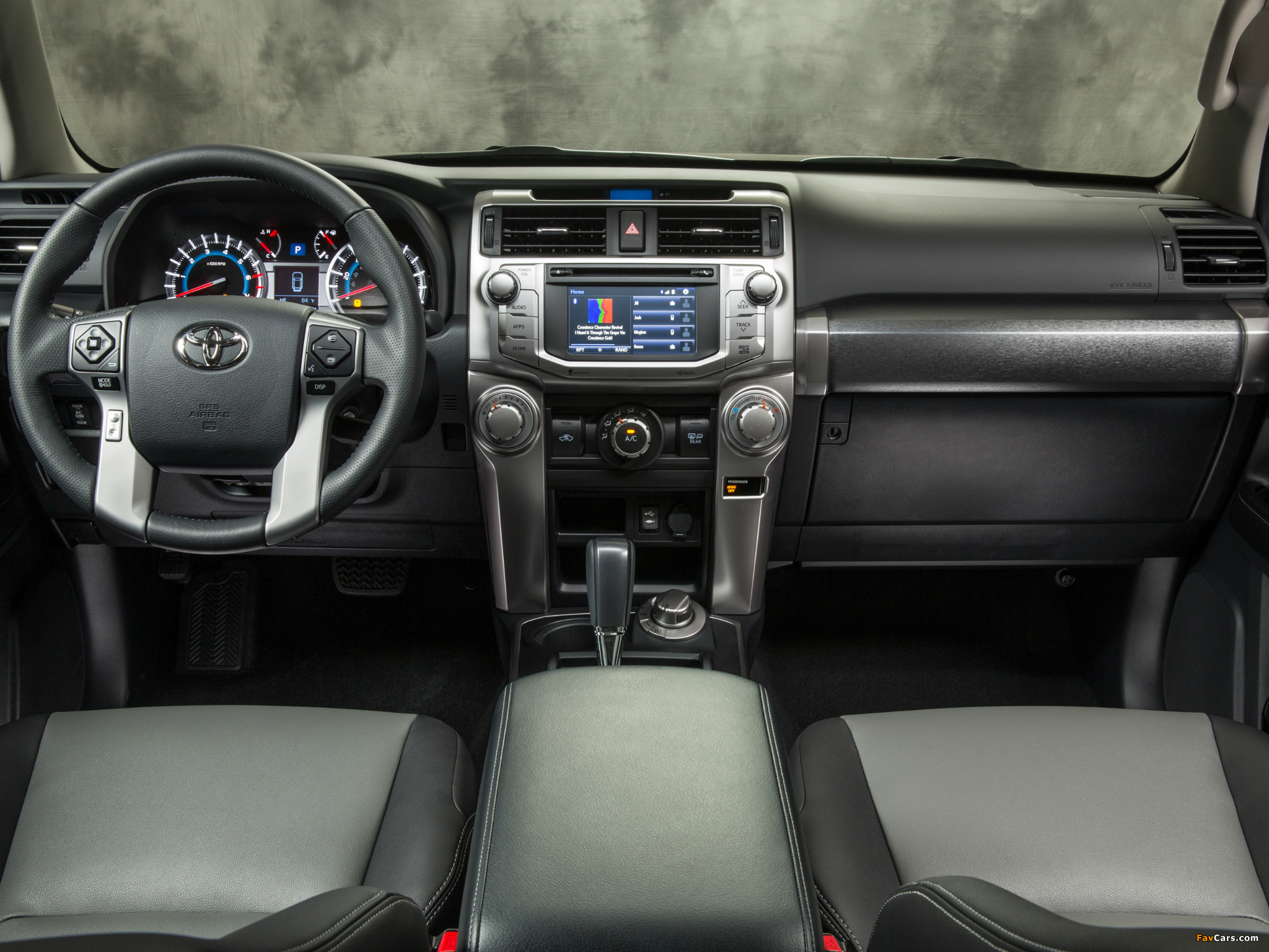 Images of Toyota 4Runner SR5 2013 (2048 x 1536)