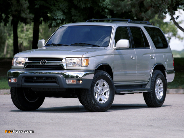 Photos of Toyota 4Runner 1999–2002 (640 x 480)