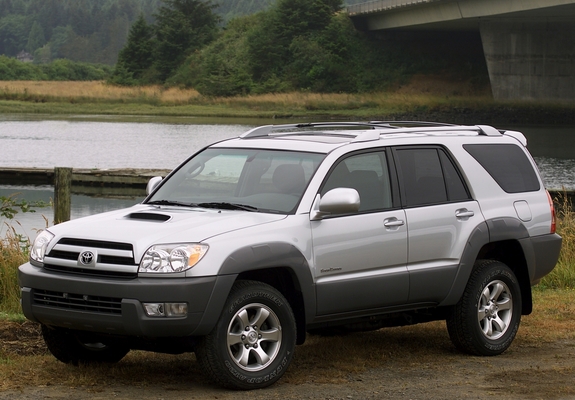 Photos of Toyota 4Runner Sport 2003–05
