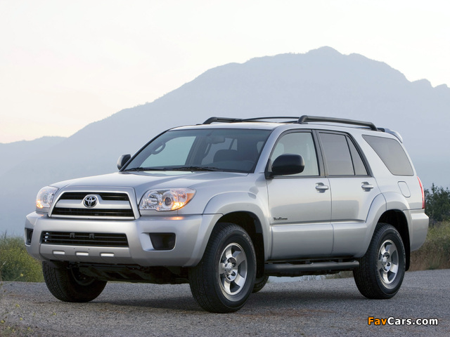 Photos of Toyota 4Runner Trail 2005–09 (640 x 480)