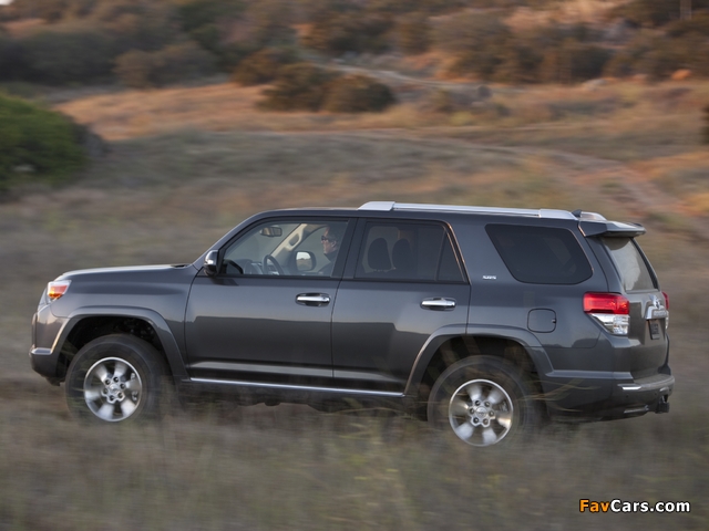 Photos of Toyota 4Runner SR5 2009 (640 x 480)