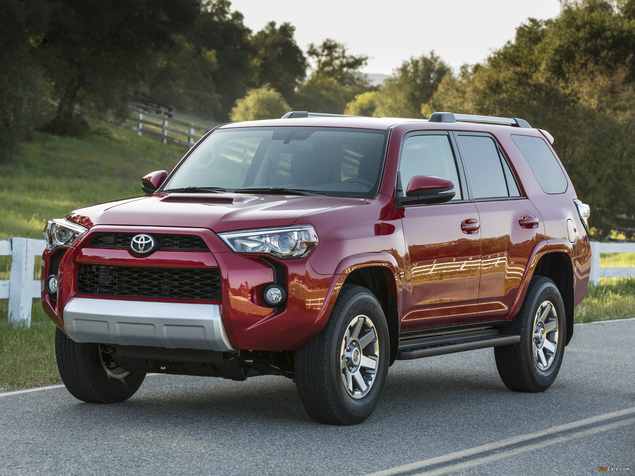 Photos of Toyota 4Runner Trail 2013 (2048 x 1536)