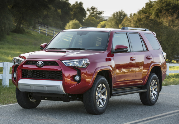 Photos of Toyota 4Runner Trail 2013