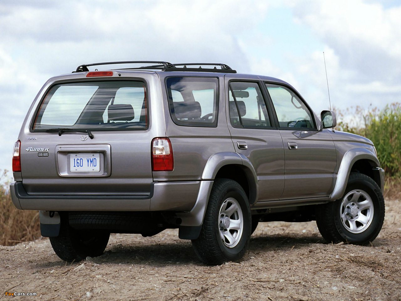Pictures of Toyota 4Runner 1999–2002 (1280 x 960)