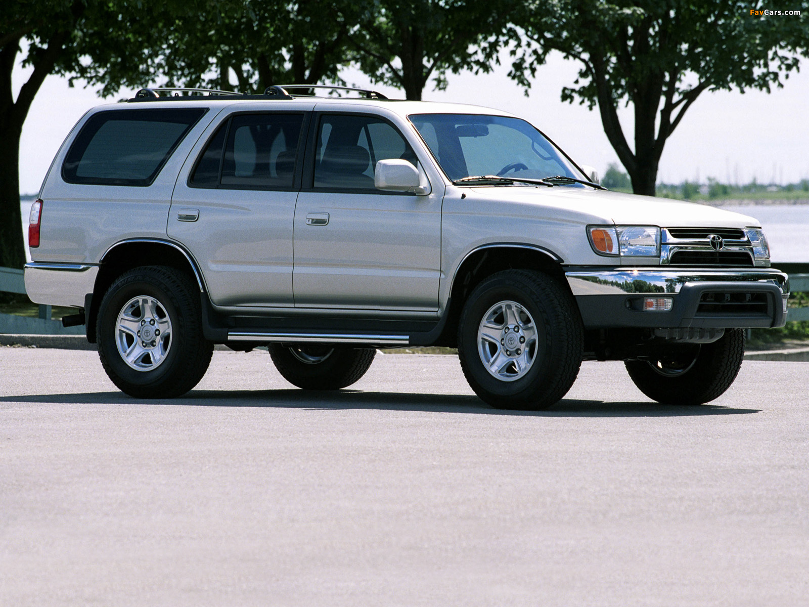 Pictures of Toyota 4Runner 1999–2002 (1600 x 1200)