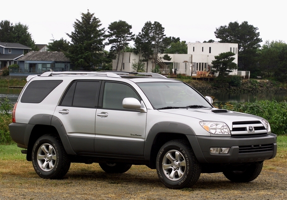 Pictures of Toyota 4Runner Sport 2003–05