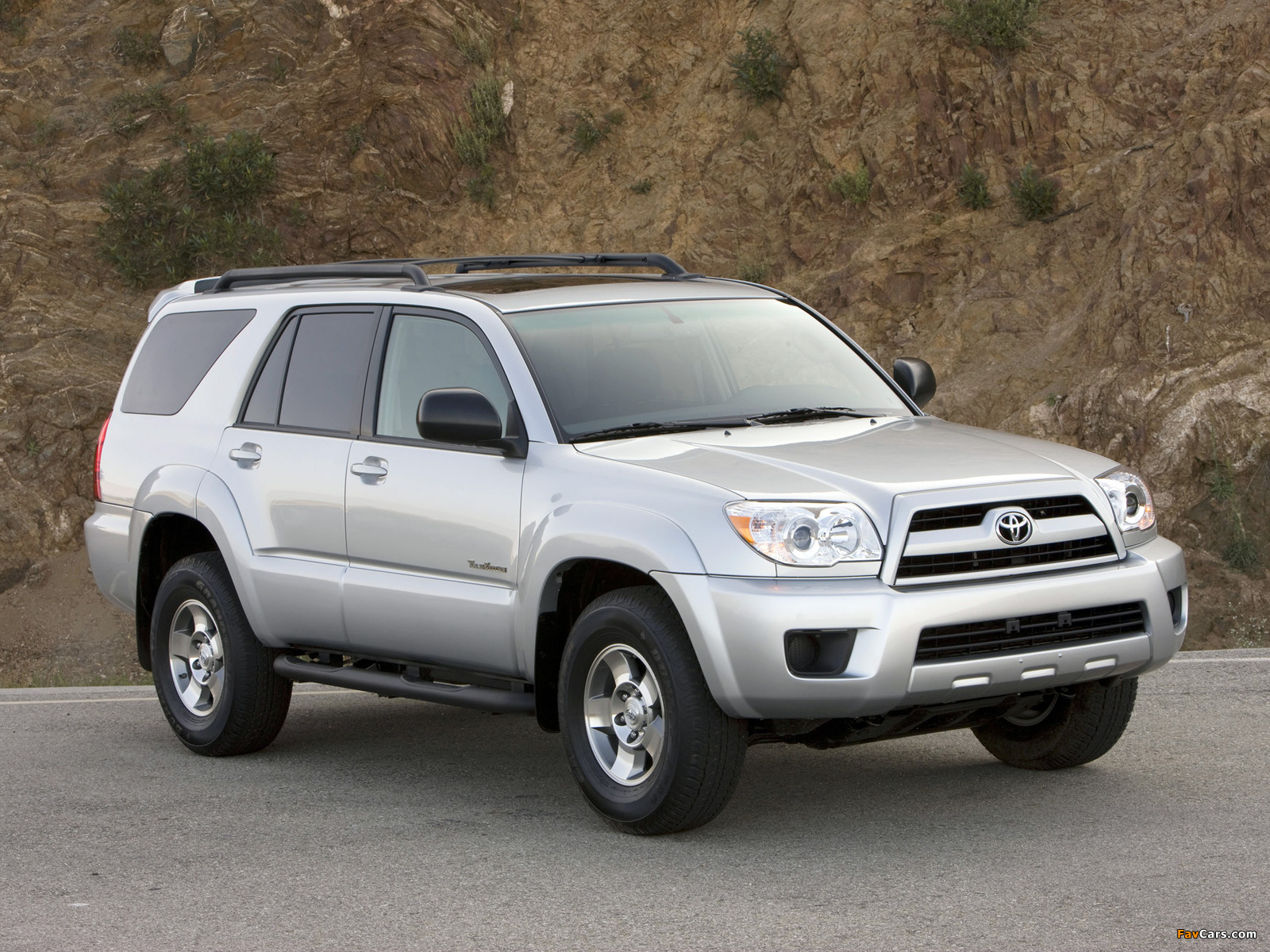 Pictures of Toyota 4Runner Trail 2005–09 (1600 x 1200)