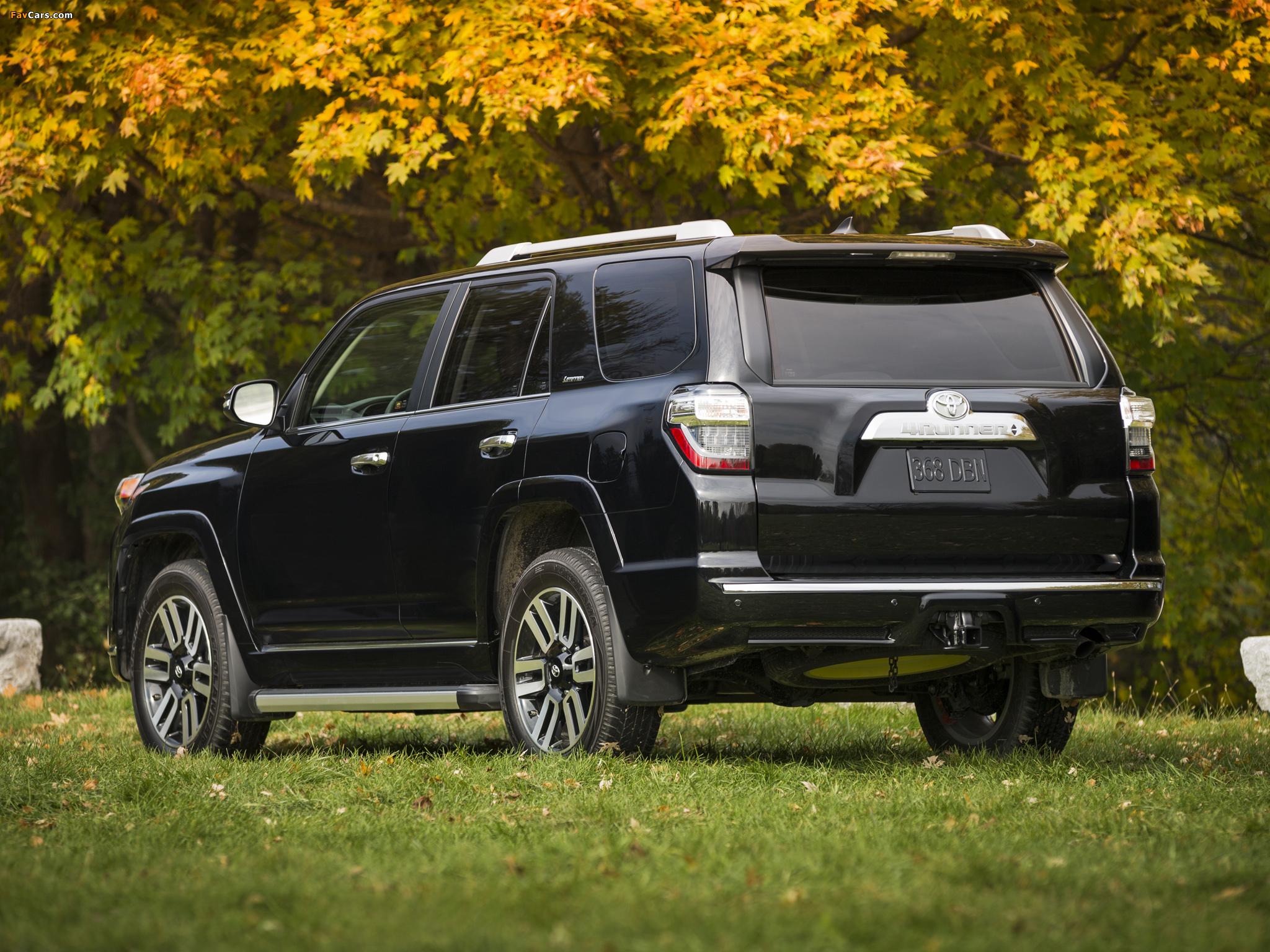 Pictures of Toyota 4Runner Limited 2013 (2048 x 1536)