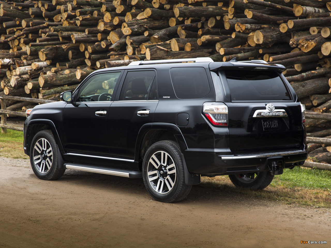 Pictures of Toyota 4Runner Limited 2013 (1280 x 960)