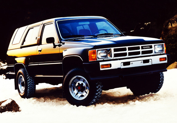 Toyota 4Runner 1984–86 photos