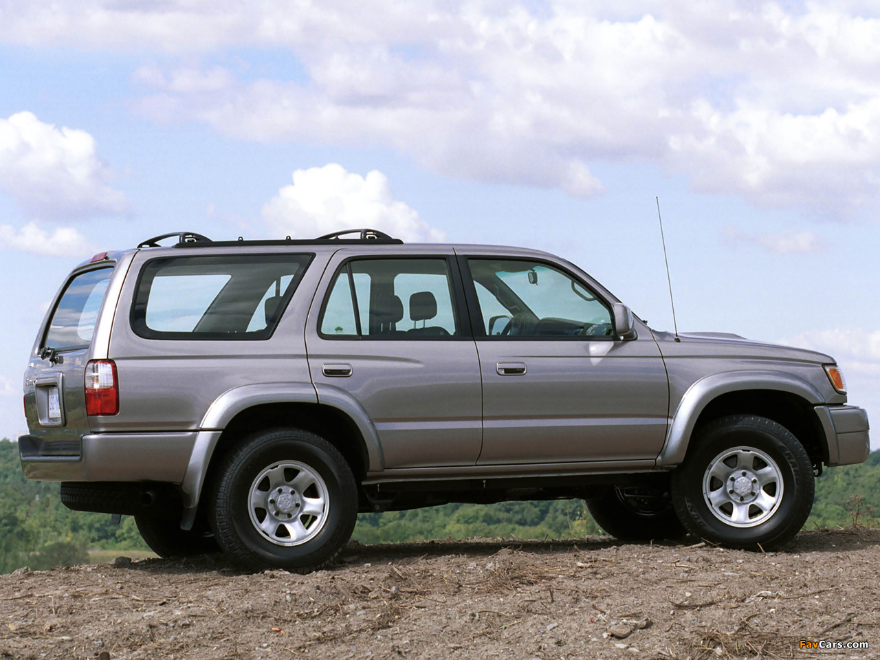 Toyota 4Runner 1999–2002 photos (1280 x 960)