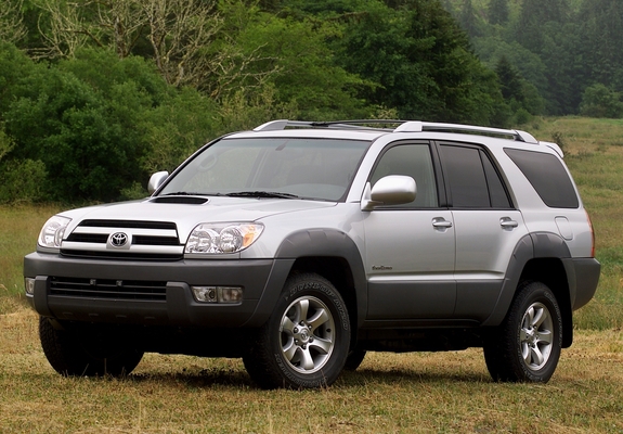 Toyota 4Runner Sport 2003–05 images
