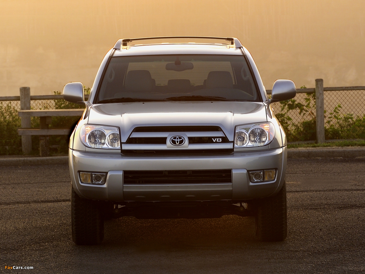 Toyota 4Runner Limited 2003–05 photos (1280 x 960)