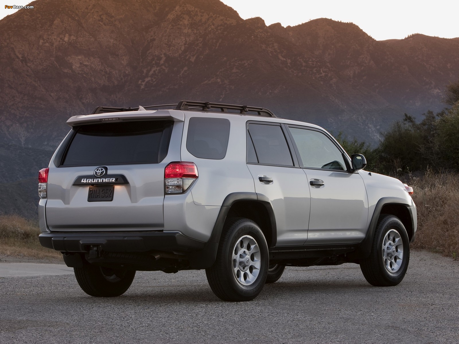 Toyota 4Runner Trail 2009 images (1600 x 1200)