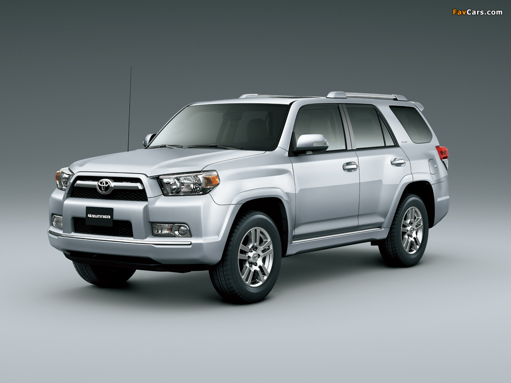 Toyota 4Runner Limited CN-spec 2009–13 photos (1024 x 768)