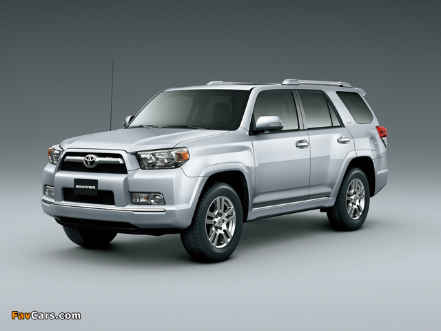 Toyota 4Runner Limited CN-spec 2009–13 photos (640 x 480)