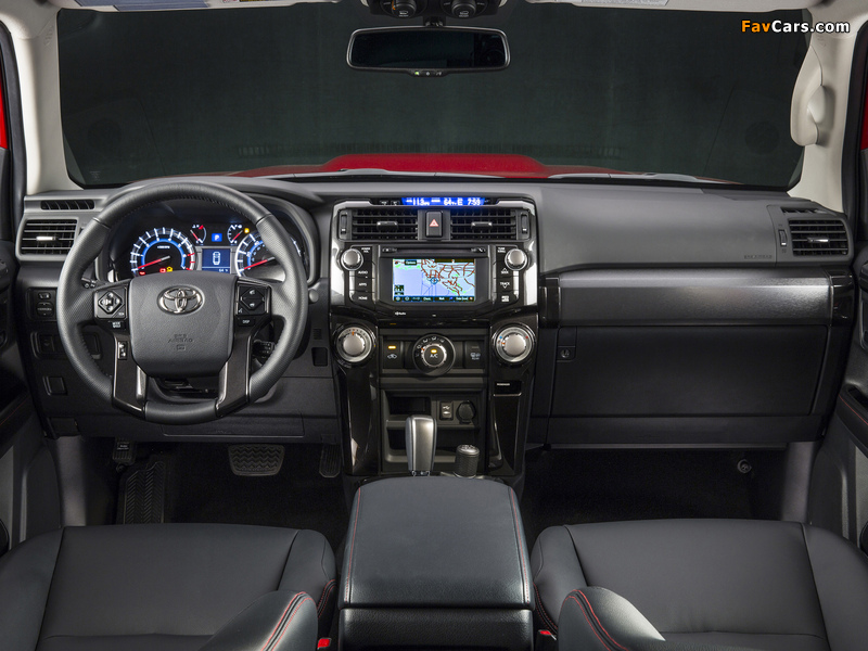 Toyota 4Runner 2013 photos (800 x 600)