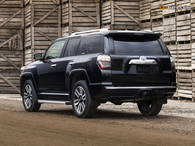 Toyota 4Runner Limited 2013 wallpapers (640 x 480)