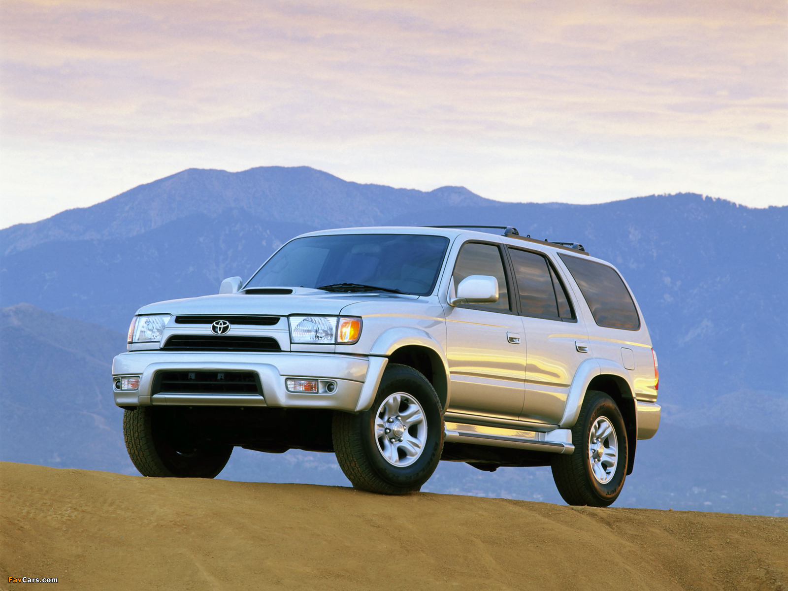 Toyota 4Runner 1999–2002 wallpapers (1600 x 1200)