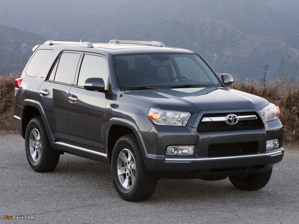 Toyota 4Runner SR5 2009 wallpapers (1024 x 768)