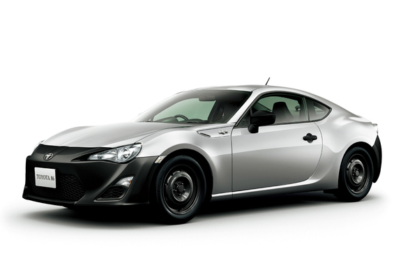 Images of Toyota 86 RC 2012