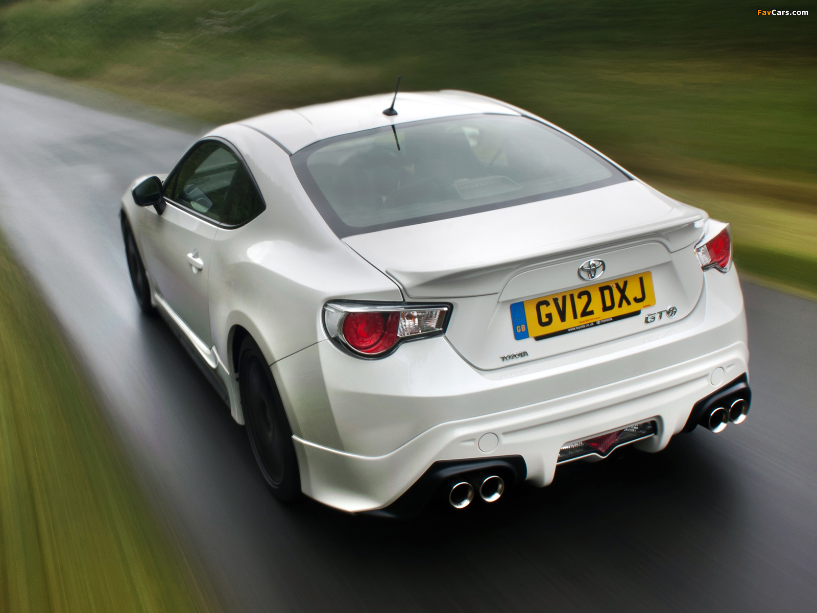 Images of TRD Toyota GT 86 UK-spec 2013 (1600 x 1200)