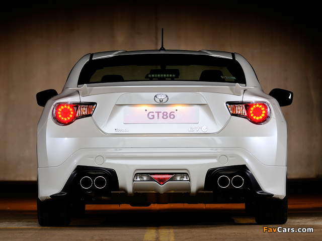 Images of TRD Toyota GT 86 UK-spec 2013 (640 x 480)