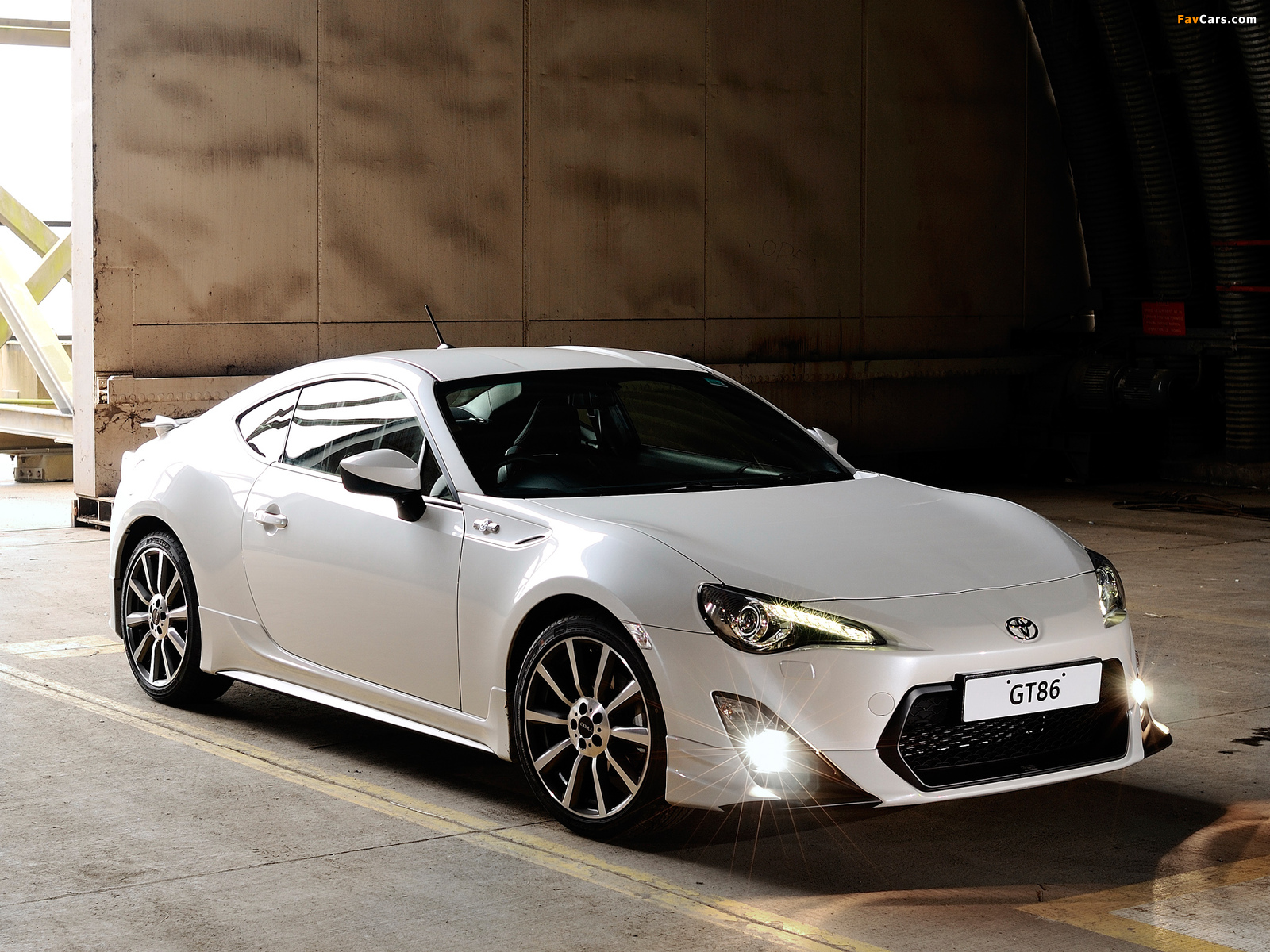 Images of TRD Toyota GT 86 UK-spec 2013 (1600 x 1200)