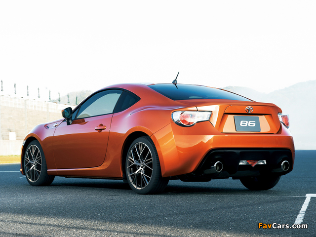 Pictures of Toyota 86 Prototype 2011 (640 x 480)