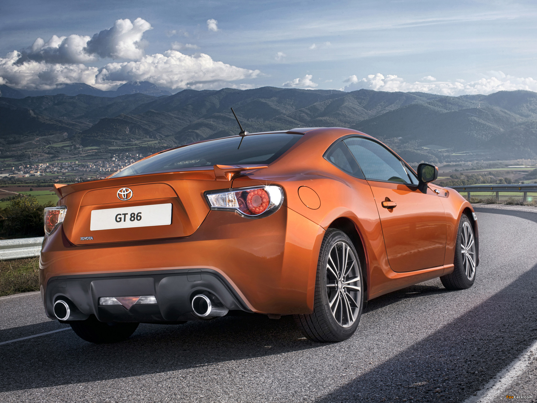 Pictures of Toyota GT 86 2012 (2048 x 1536)