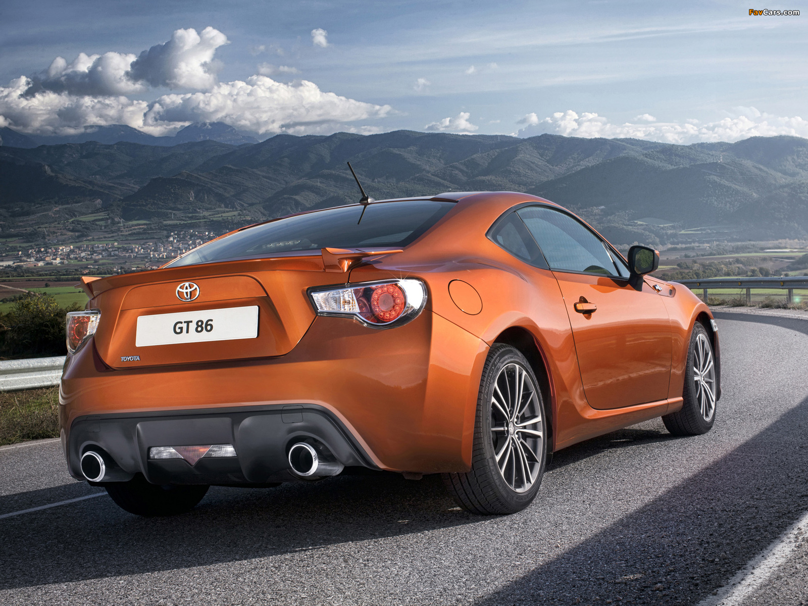 Pictures of Toyota GT 86 2012 (1600 x 1200)