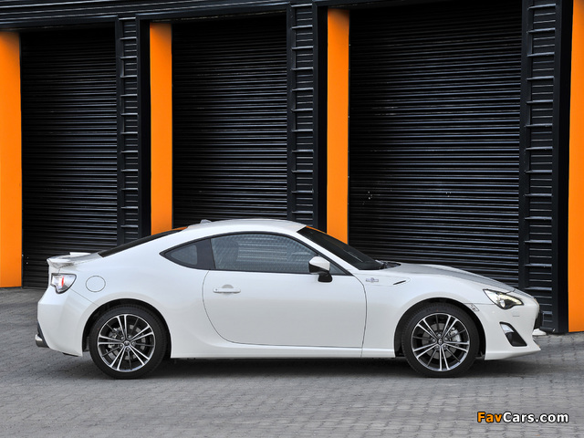 Pictures of Toyota 86 GTS ZA-spec 2012 (640 x 480)