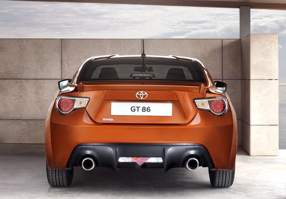 Toyota GT 86 2012 images