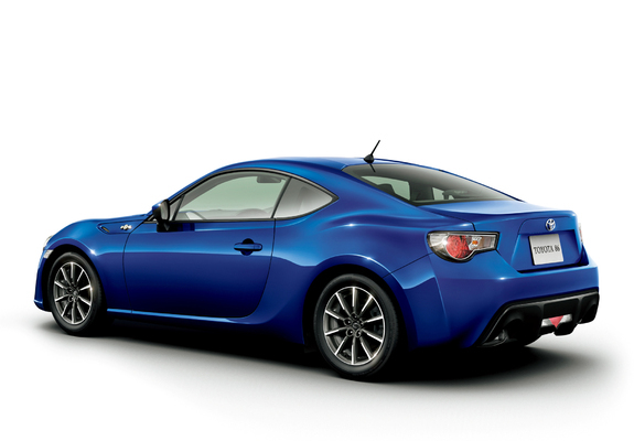 Toyota 86 G 2012 images