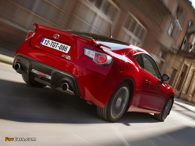 Toyota GT 86 2012 pictures (640 x 480)